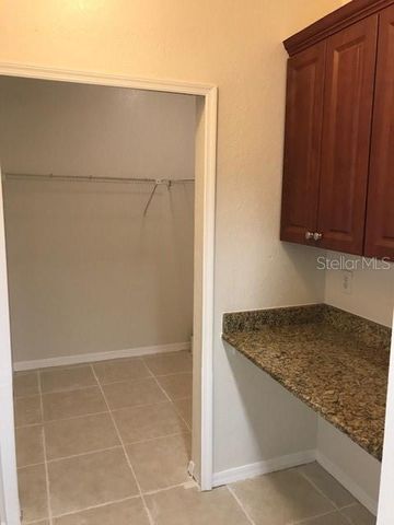8414 LUCUYA WAY 308, Temple Terrace, FL 33637