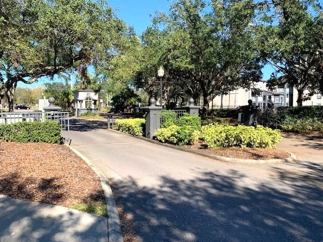 8414 LUCUYA WAY 308, Temple Terrace, FL 33637