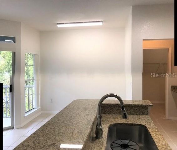 8414 LUCUYA WAY 308, Temple Terrace, FL 33637