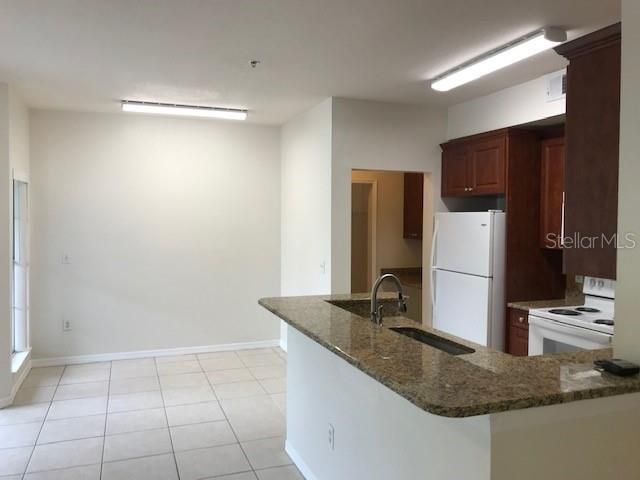 8414 LUCUYA WAY 308, Temple Terrace, FL 33637