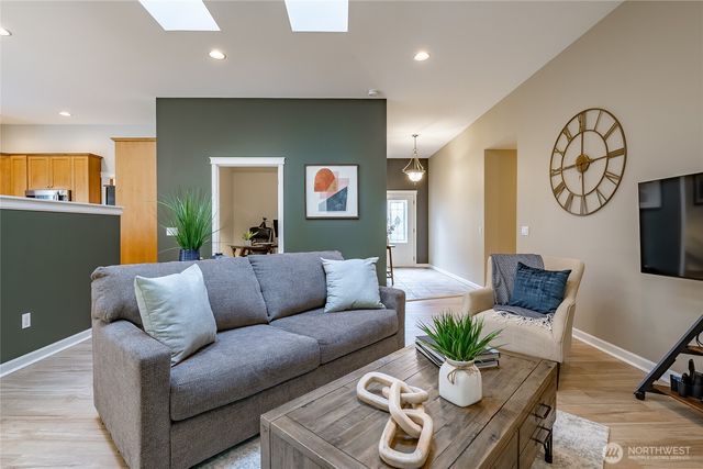 7968 E Golf Course Drive, Blaine, WA 98230