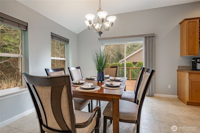 7968 E Golf Course Drive, Blaine, WA 98230