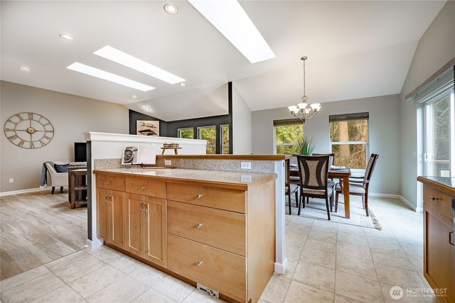 7968 E Golf Course Drive, Blaine, WA 98230