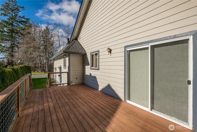 7968 E Golf Course Drive, Blaine, WA 98230