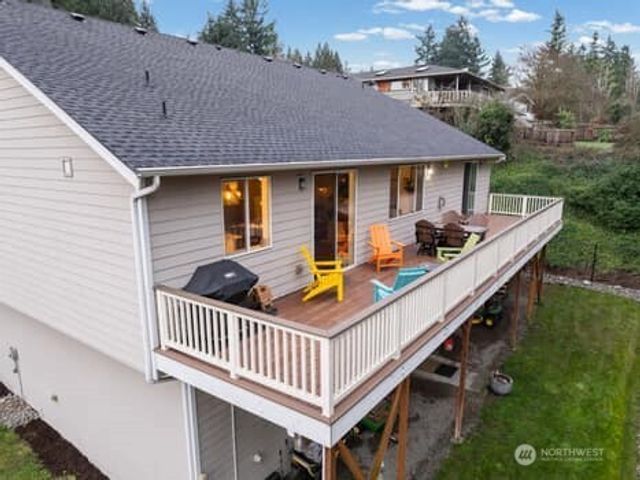 10218 45th Street E, Edgewood, WA 98372
