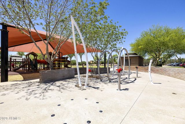 14093 W WINDROSE Drive, Surprise, AZ 85379