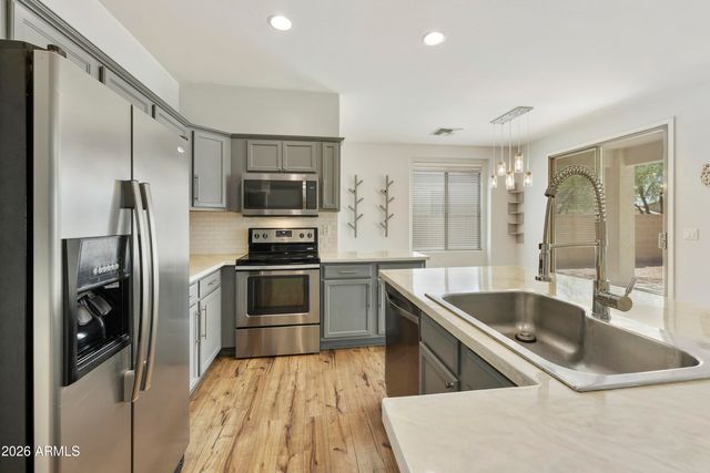 14093 W WINDROSE Drive, Surprise, AZ 85379