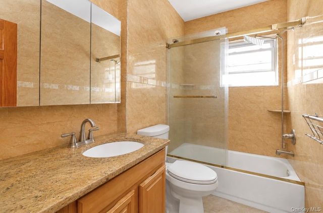 7964 77th Avenue, Glendale, NY 11385