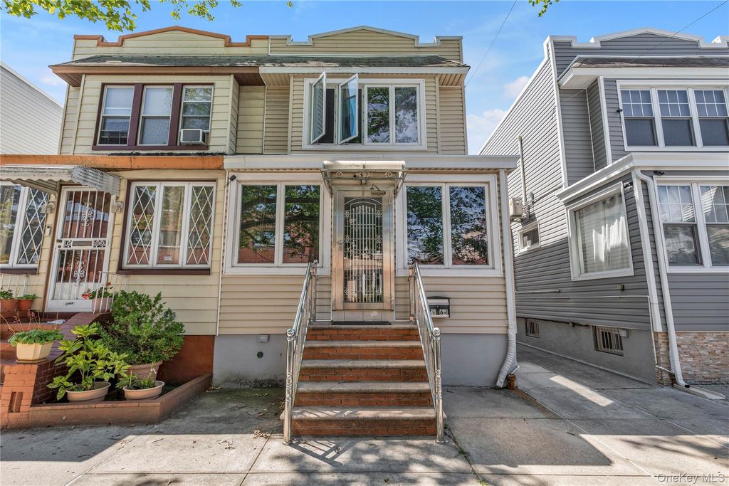 7964 77th Avenue, Glendale, NY 11385