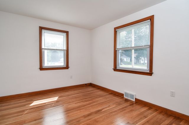 14 French Road, Holbrook, MA 02343