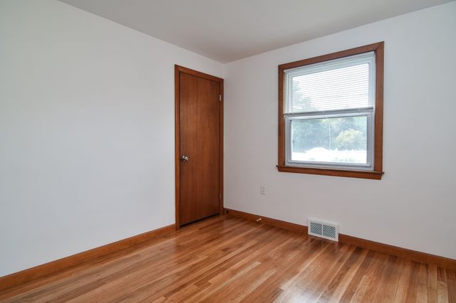 14 French Road, Holbrook, MA 02343