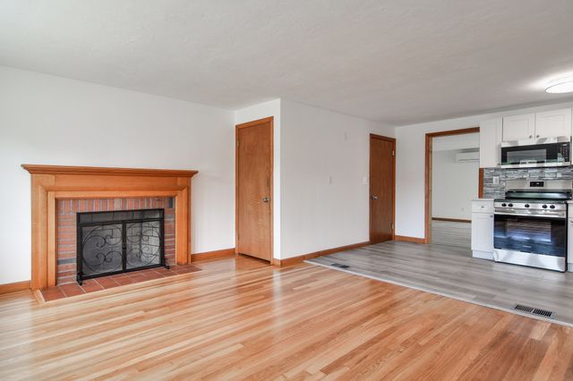 14 French Road, Holbrook, MA 02343