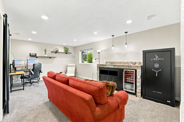 722 79th Street, Lino Lakes, MN 55014