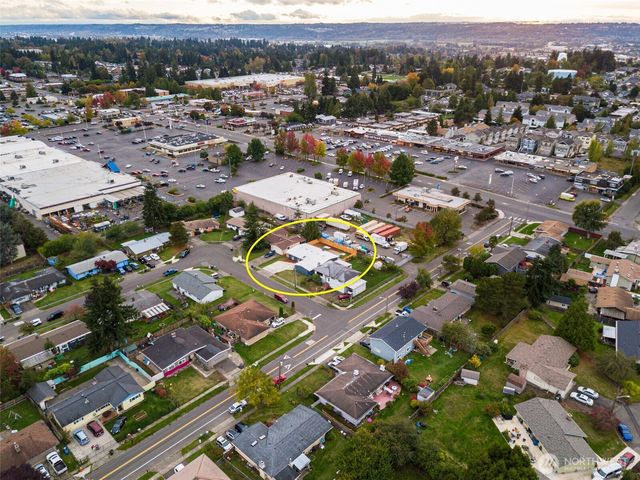 23615 105th Place SE, Kent, WA 98031