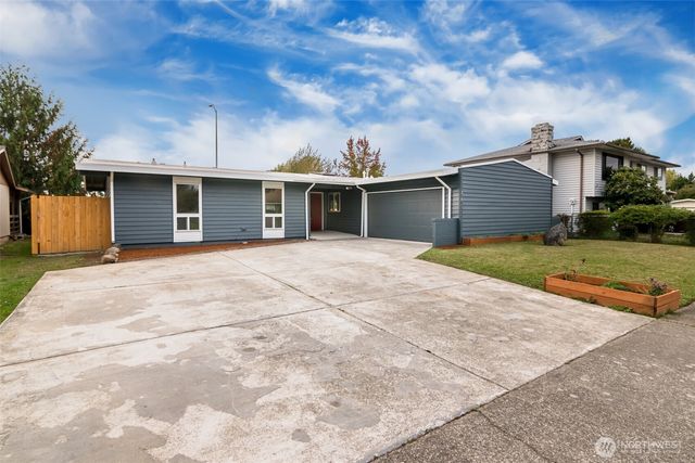 23615 105th Place SE, Kent, WA 98031