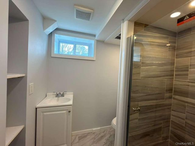 21 Colby Drive, Kings Park, NY 11754