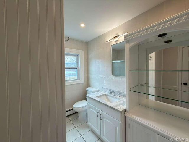 21 Colby Drive, Kings Park, NY 11754