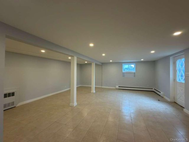 21 Colby Drive, Kings Park, NY 11754