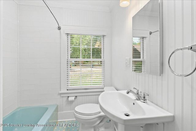 119 Kensington Road, East Lansing, MI 48823