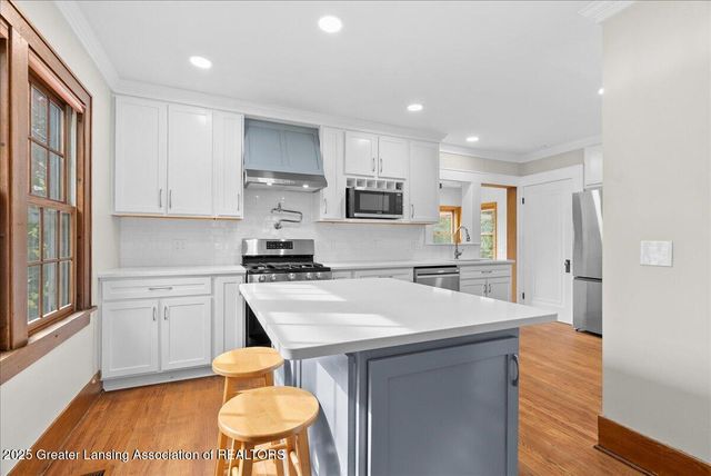 119 Kensington Road, East Lansing, MI 48823