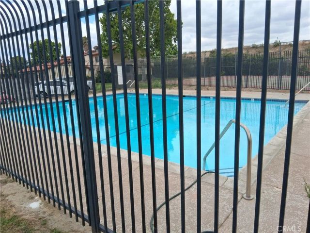 1077 Santo Antonio Drive 4, Colton, CA 92324