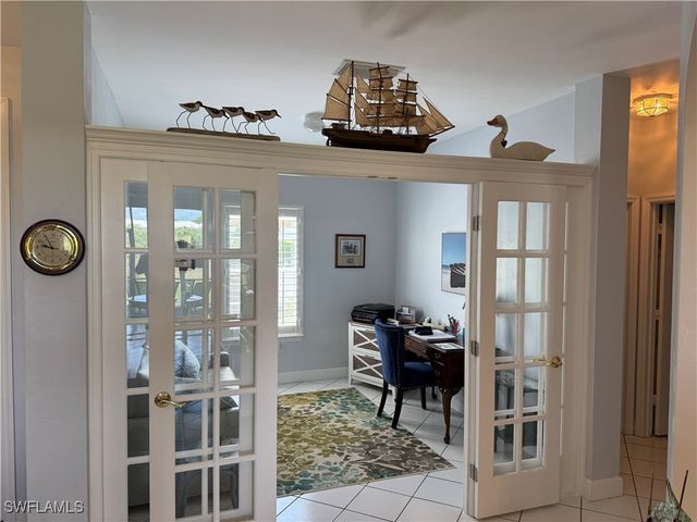 1420 Sweetwater CV 102, Naples, FL 34110