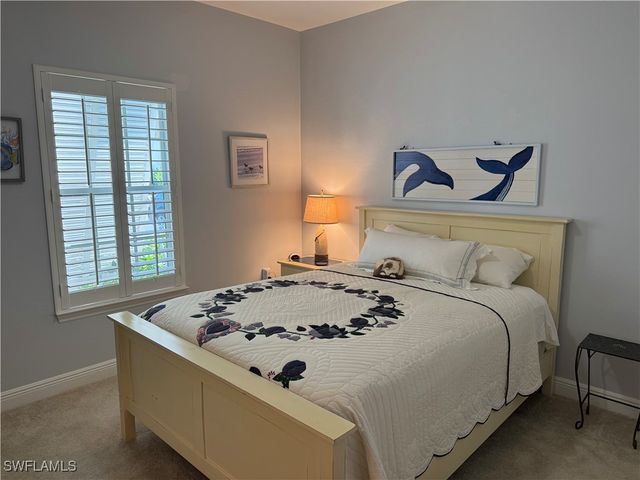 1420 Sweetwater CV 102, Naples, FL 34110