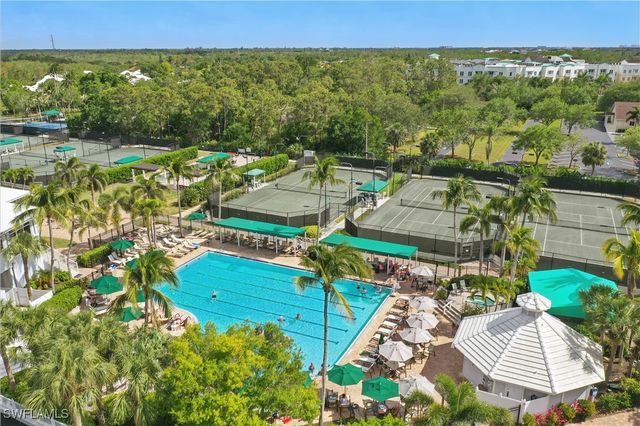 1420 Sweetwater CV 102, Naples, FL 34110