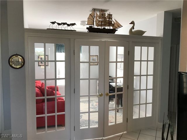 1420 Sweetwater CV 102, Naples, FL 34110