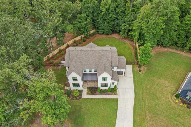 1025 Reed Farm Lane, Roswell, GA 30076
