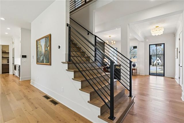 1025 Reed Farm Lane, Roswell, GA 30076