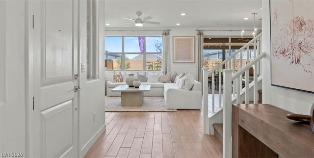 184 May Park Avenue, Henderson, NV 89011