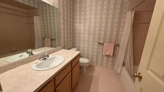 37515 Stonegate Circle, Clinton Township, MI 48036
