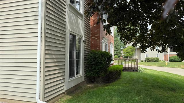37515 Stonegate Circle, Clinton Township, MI 48036