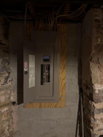 447 BROADWAY STREET, Berlin, WI 54923