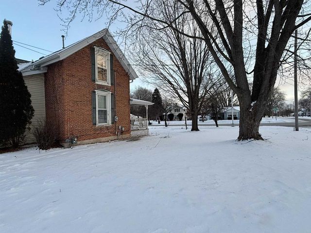 447 BROADWAY STREET, Berlin, WI 54923