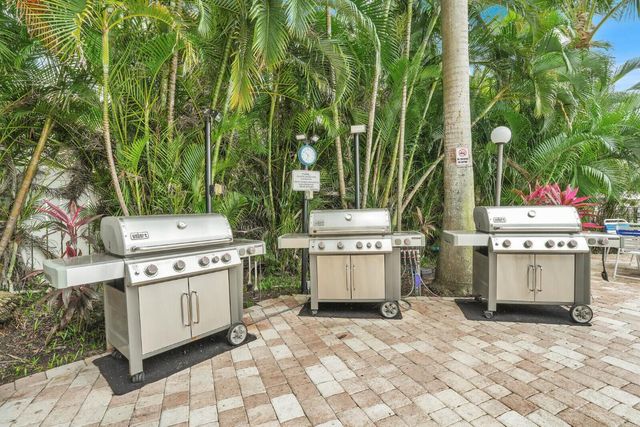 1361 S Ocean Boulevard Phb9, Pompano Beach, FL 33062