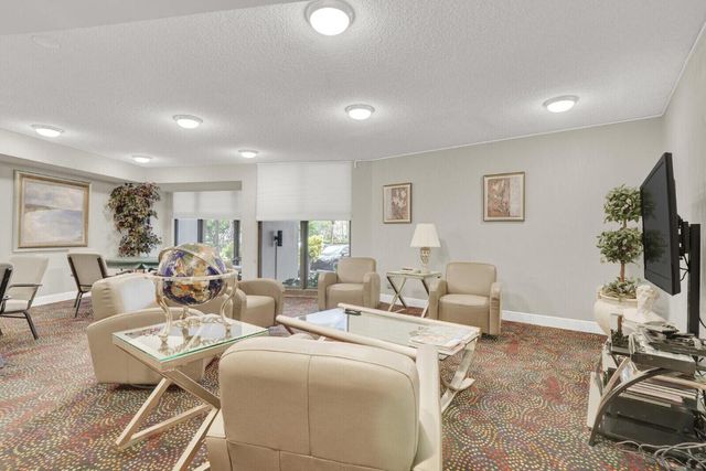 1361 S Ocean Boulevard Phb9, Pompano Beach, FL 33062