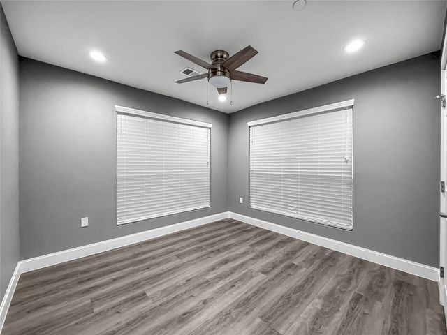 2402 Country Valley Road, Garland, TX 75041