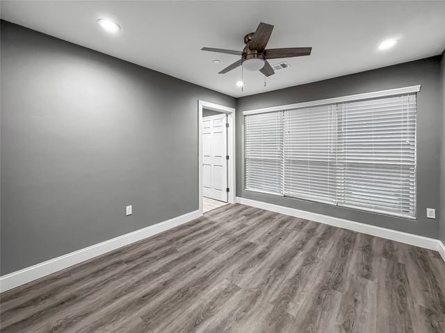 2402 Country Valley Road, Garland, TX 75041