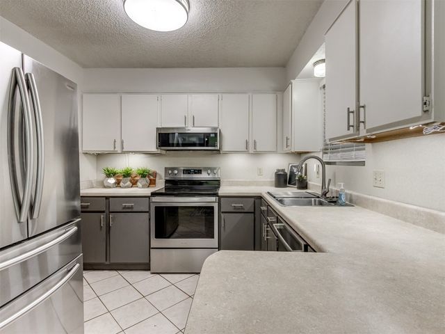 501 E Cardinal Place, Midwest City, OK 73130
