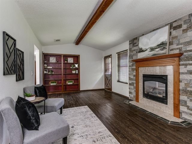 501 E Cardinal Place, Midwest City, OK 73130