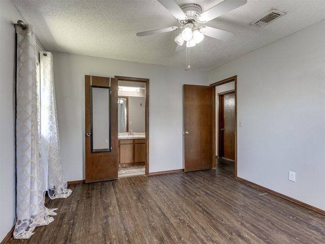 501 E Cardinal Place, Midwest City, OK 73130