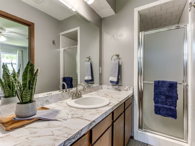 501 E Cardinal Place, Midwest City, OK 73130