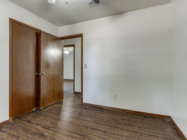 501 E Cardinal Place, Midwest City, OK 73130