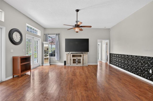 9363 TOOKE SHORE DRIVE, Weeki Wachee, FL 34613
