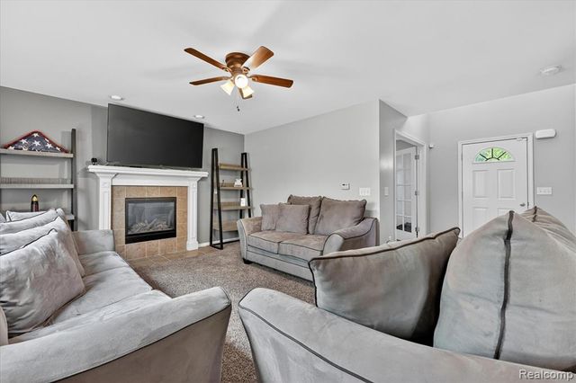 6119 Treetops Drive, Romulus, MI 48174