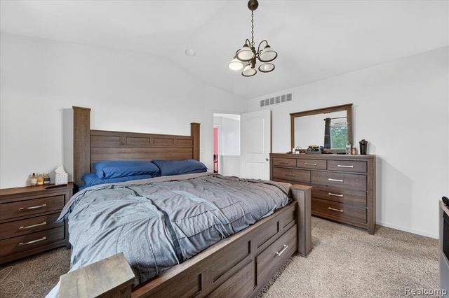 6119 Treetops Drive, Romulus, MI 48174