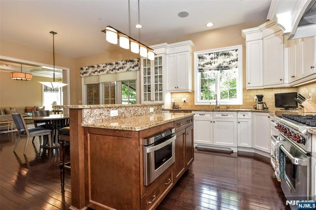 175 Cortland Drive 68, Saddle River, NJ 07458