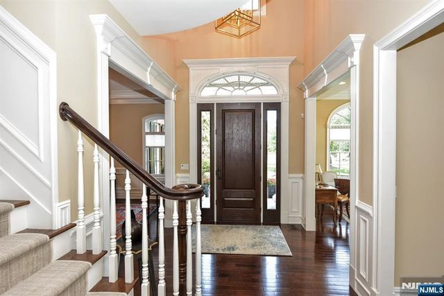 175 Cortland Drive 68, Saddle River, NJ 07458